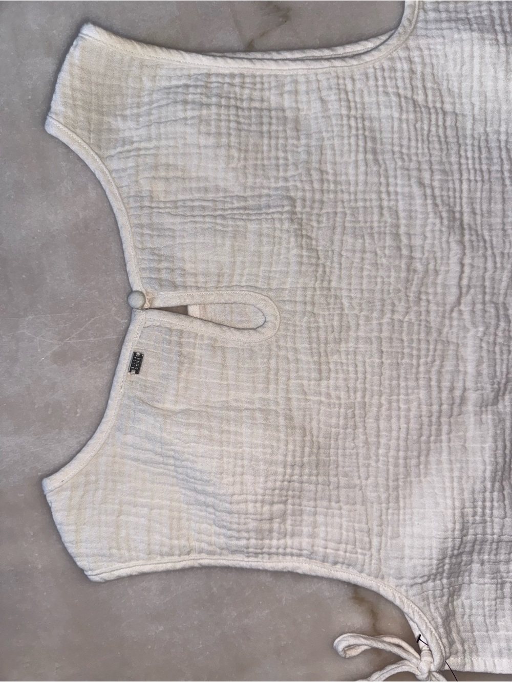 Billabong White Tank Top and Crème Trousers Set - Picture 9 of 11